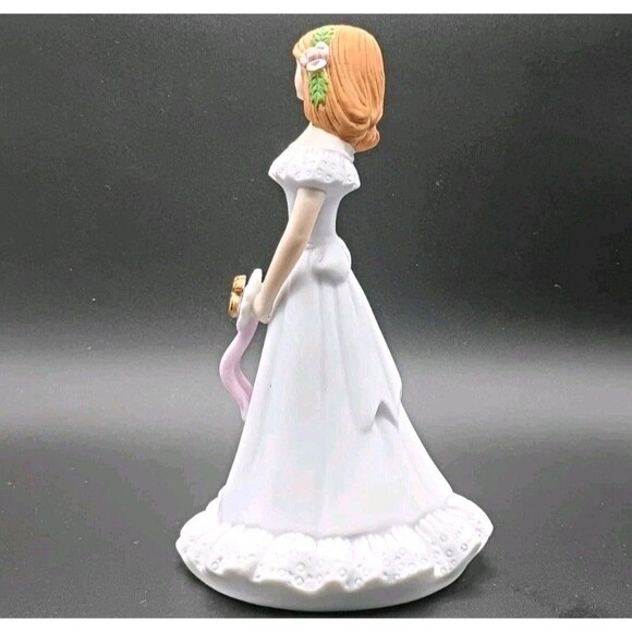 Enesco Growing Up Birthday Girl Age 16  Porcelain Figurine Brunette 7x  4.5 VTG - Picture 2 of 9